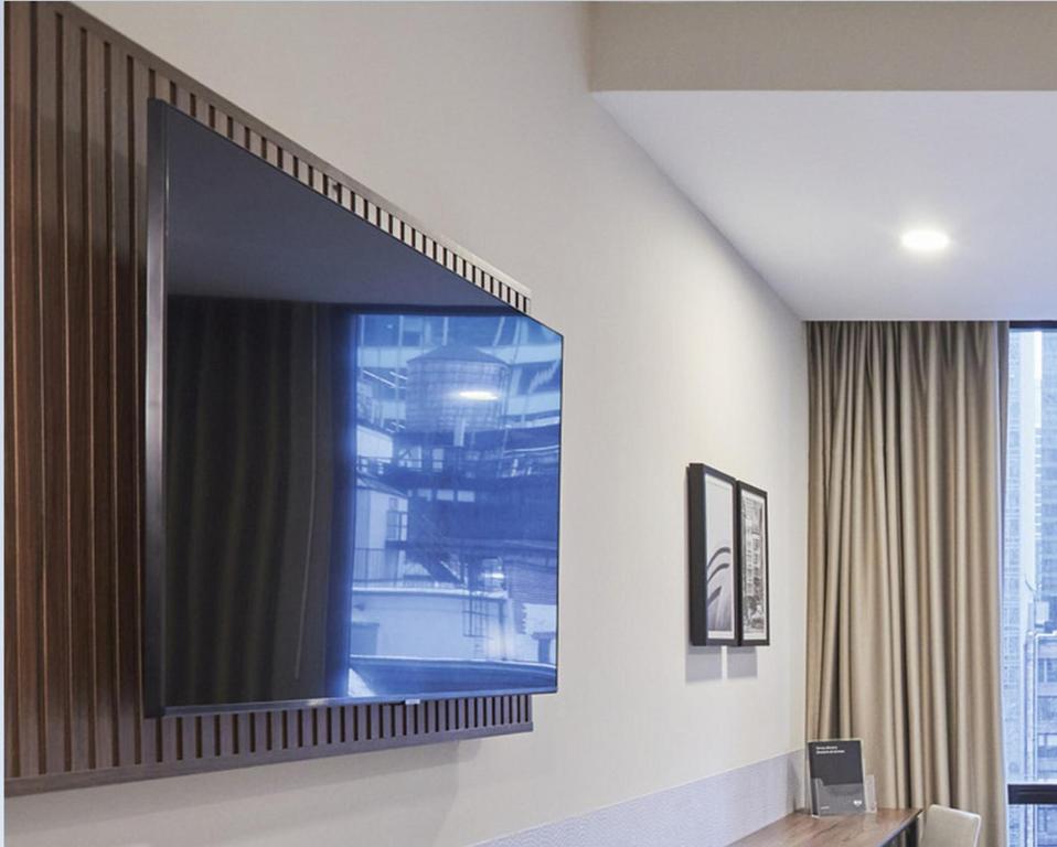 Riu_plaza_44's photo