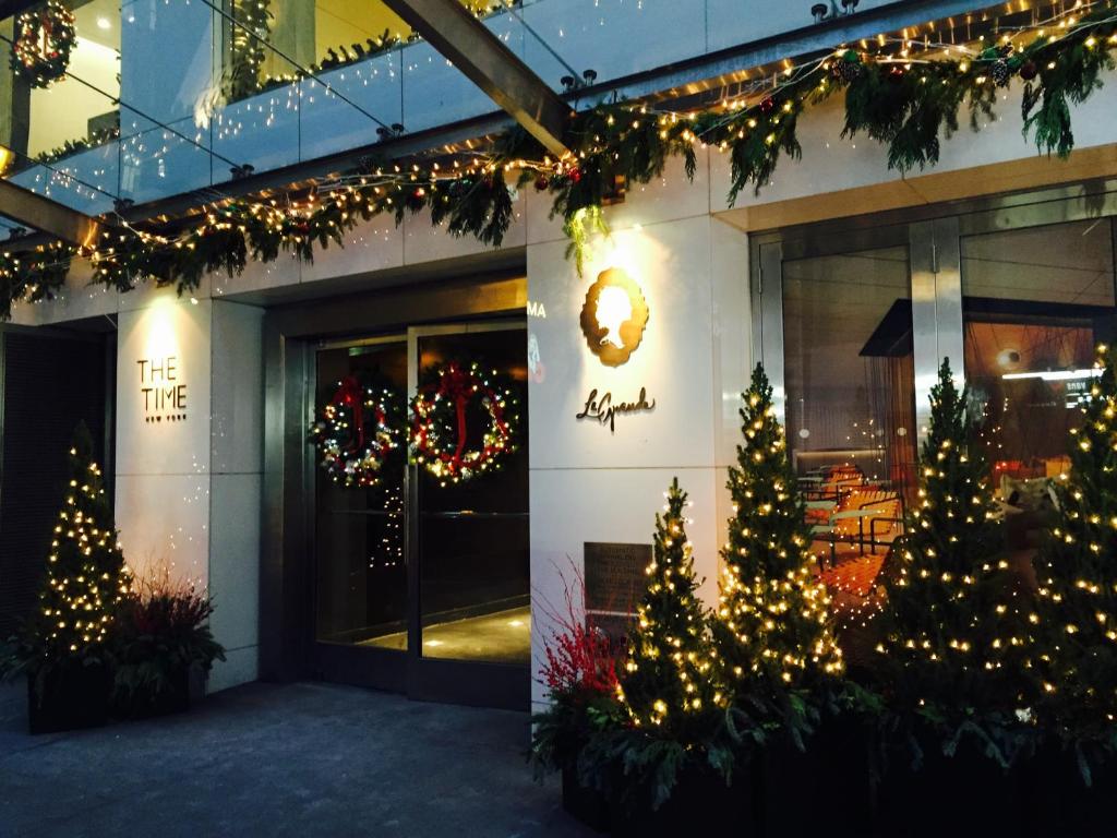 The_time_newyork_14's photo