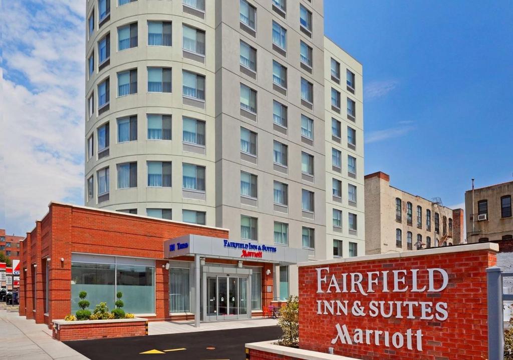 Fairfield_inn_1