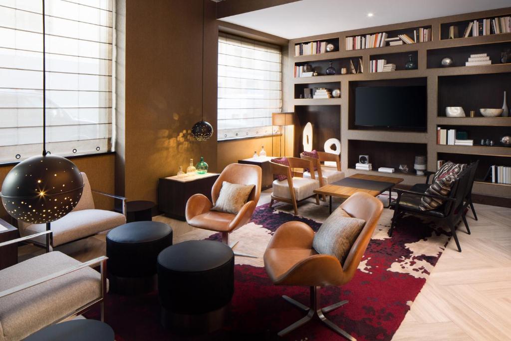Hilton_brooklyn_3