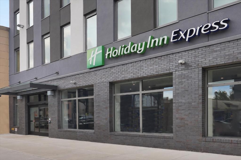 Holiday_inn_14's photo