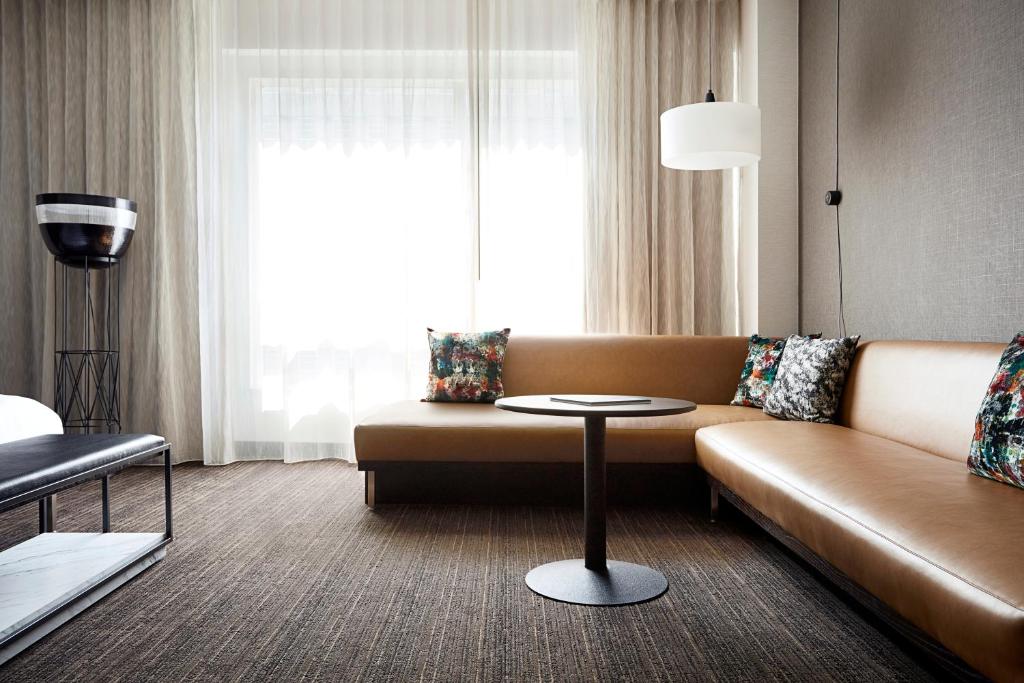 Newyork_marriott_28's photo