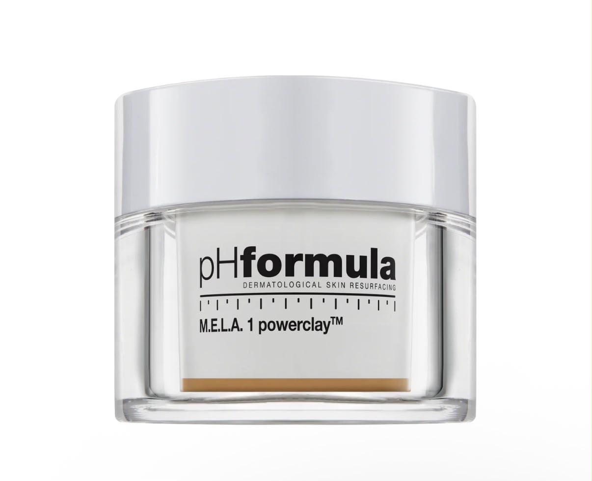 Melanogenesis Control Complex skin resurfacing treatment