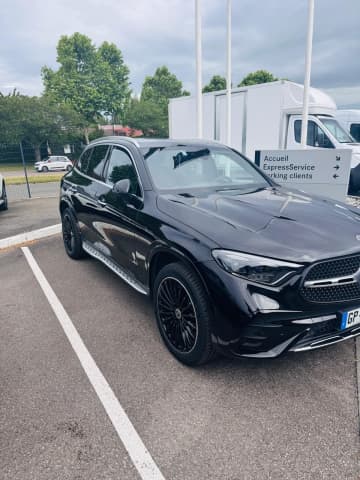 Mercedes-Benz GLC 300 e 4MATIC AMG Line Premium Plus 2023 — photo 2