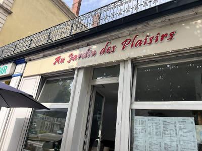 Aux Jardins Des Plaisirs - Photo vedette