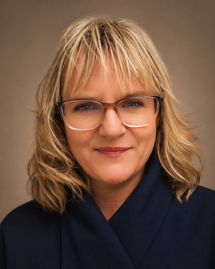 Gina Selent – TÜV-zertifizierte KI-Trainerin mit ADHS-Gehirn