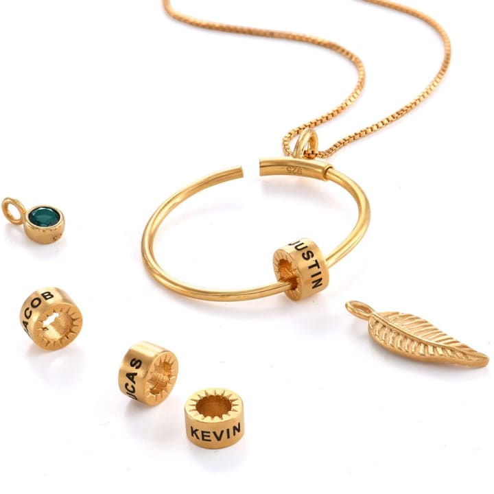 Circle Pendant Necklace With Leaf And Custom Beads 2
