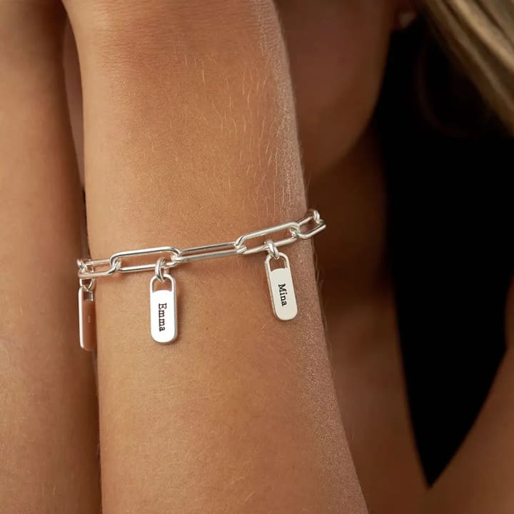 Liora Custom Name Link Bracelet 3