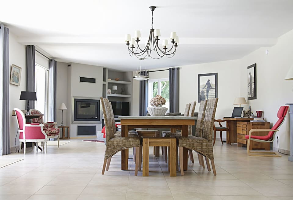 Tiny Habits for a Consistently Tidy Home