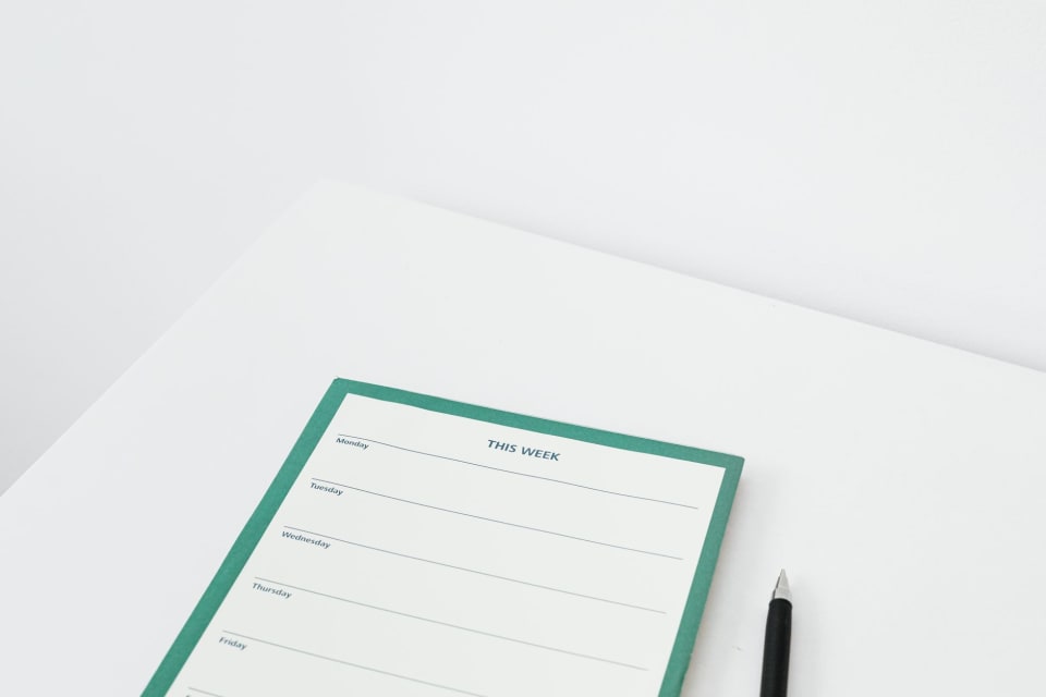 Anchor Your Aspirations: Financial Goals That Endure