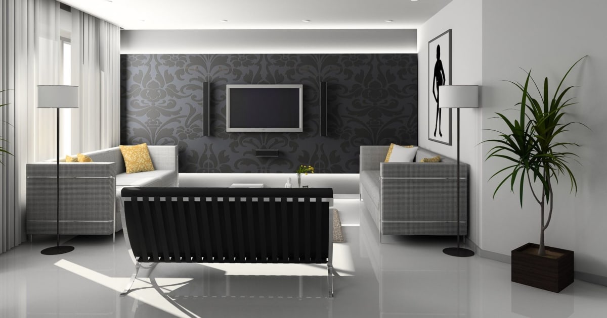 Declutter Your Desk, Amplify Your Attention