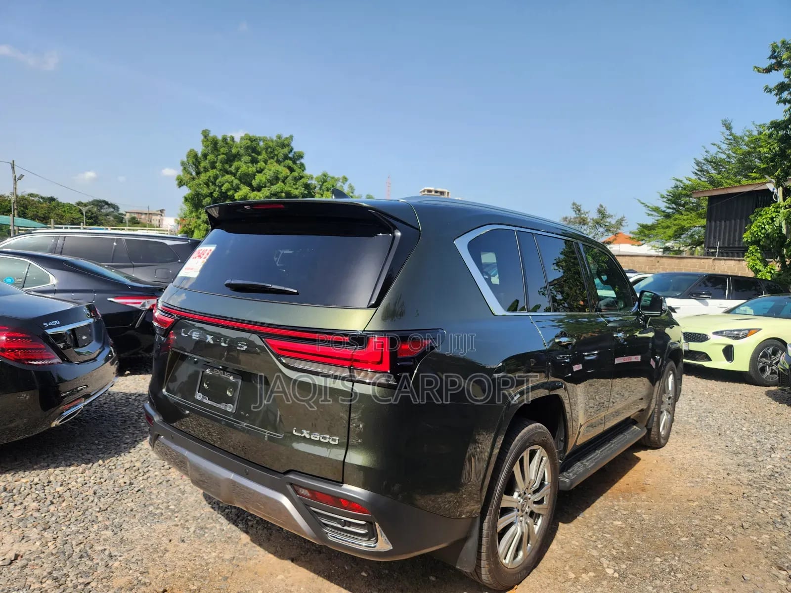 Lexus LX Green thumbnail 7