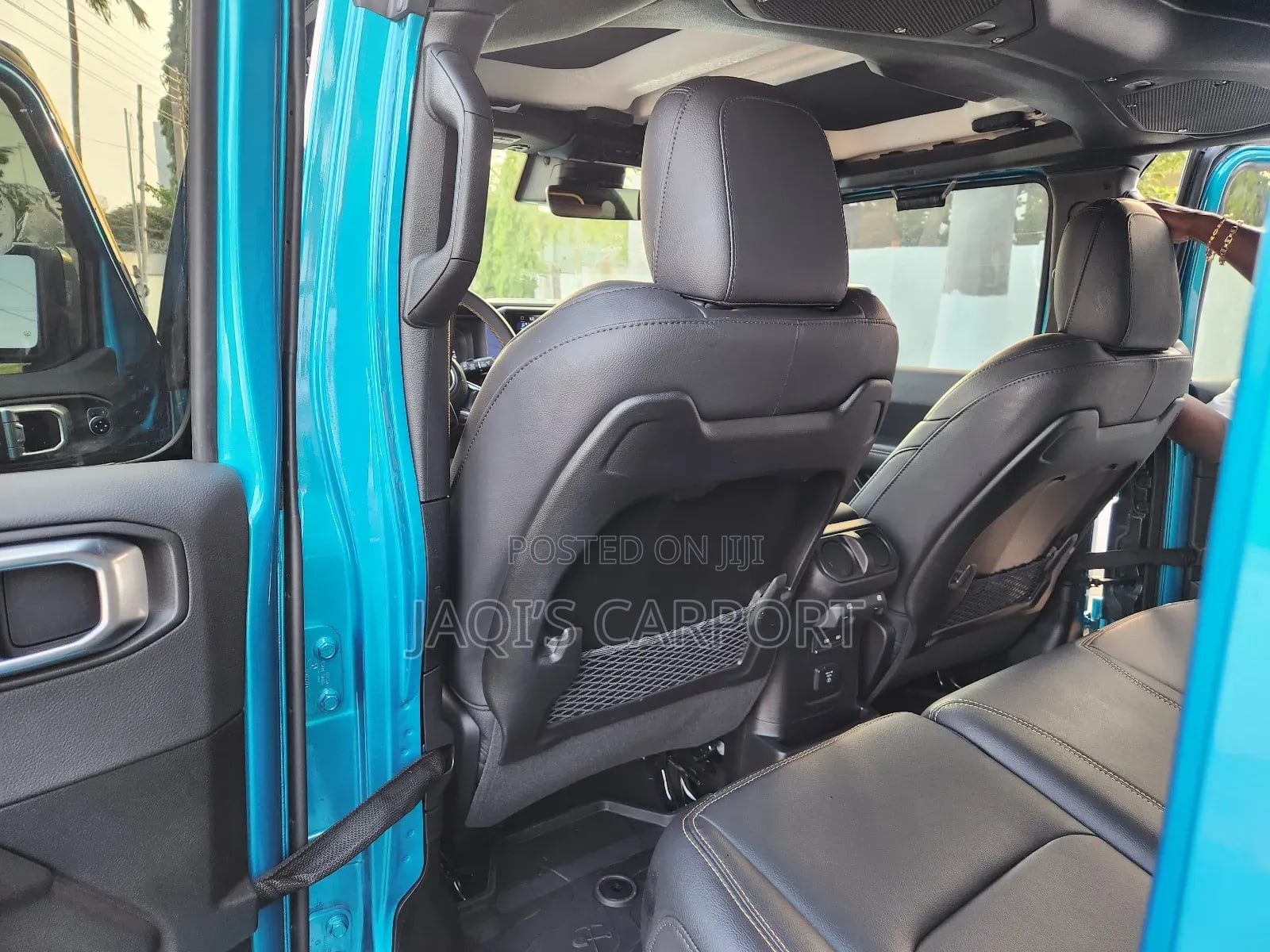 Jeep Wrangler Sahara 4 Door 4x4 Blue thumbnail 5