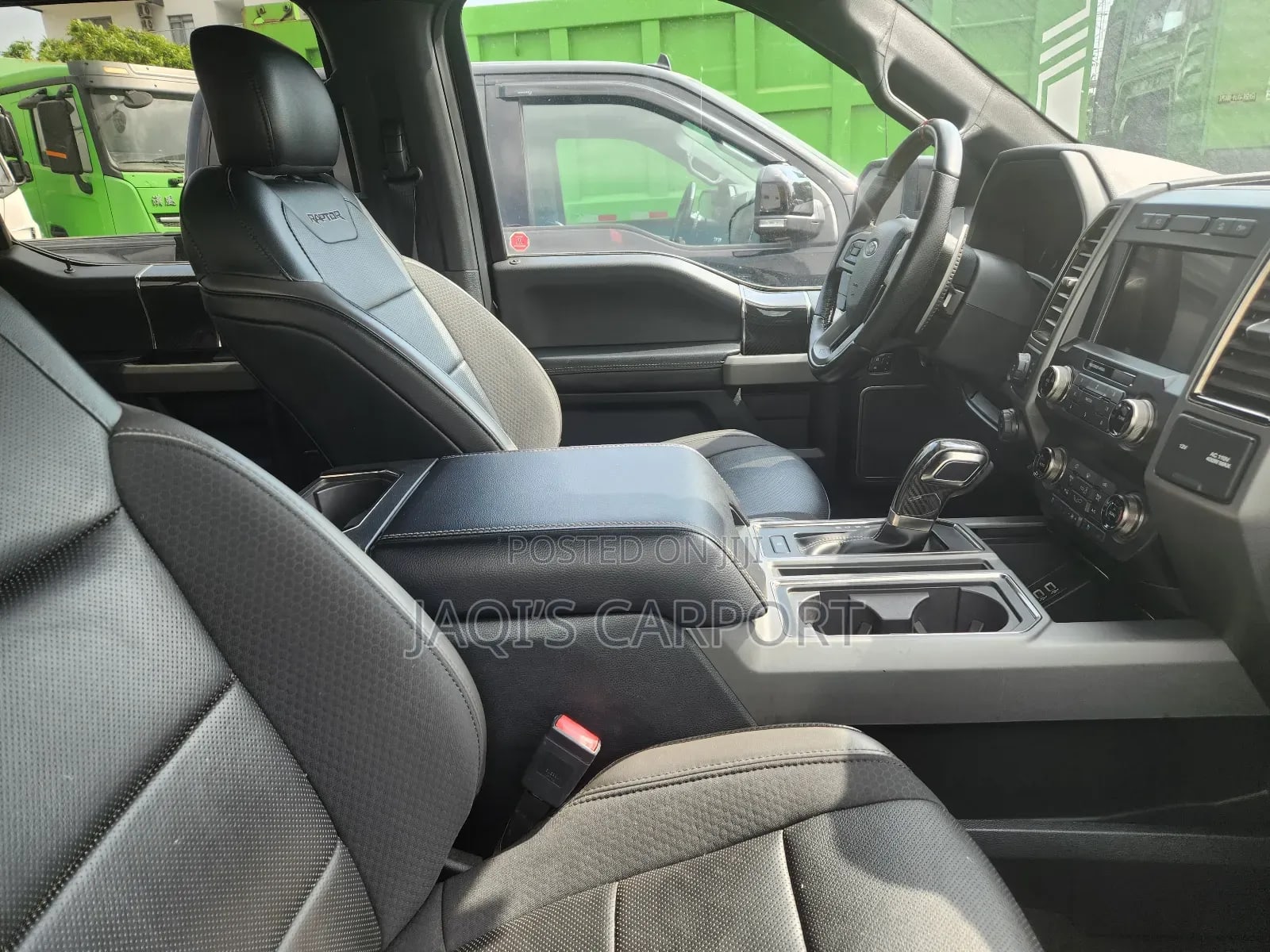 Ford F-150 Black thumbnail 3