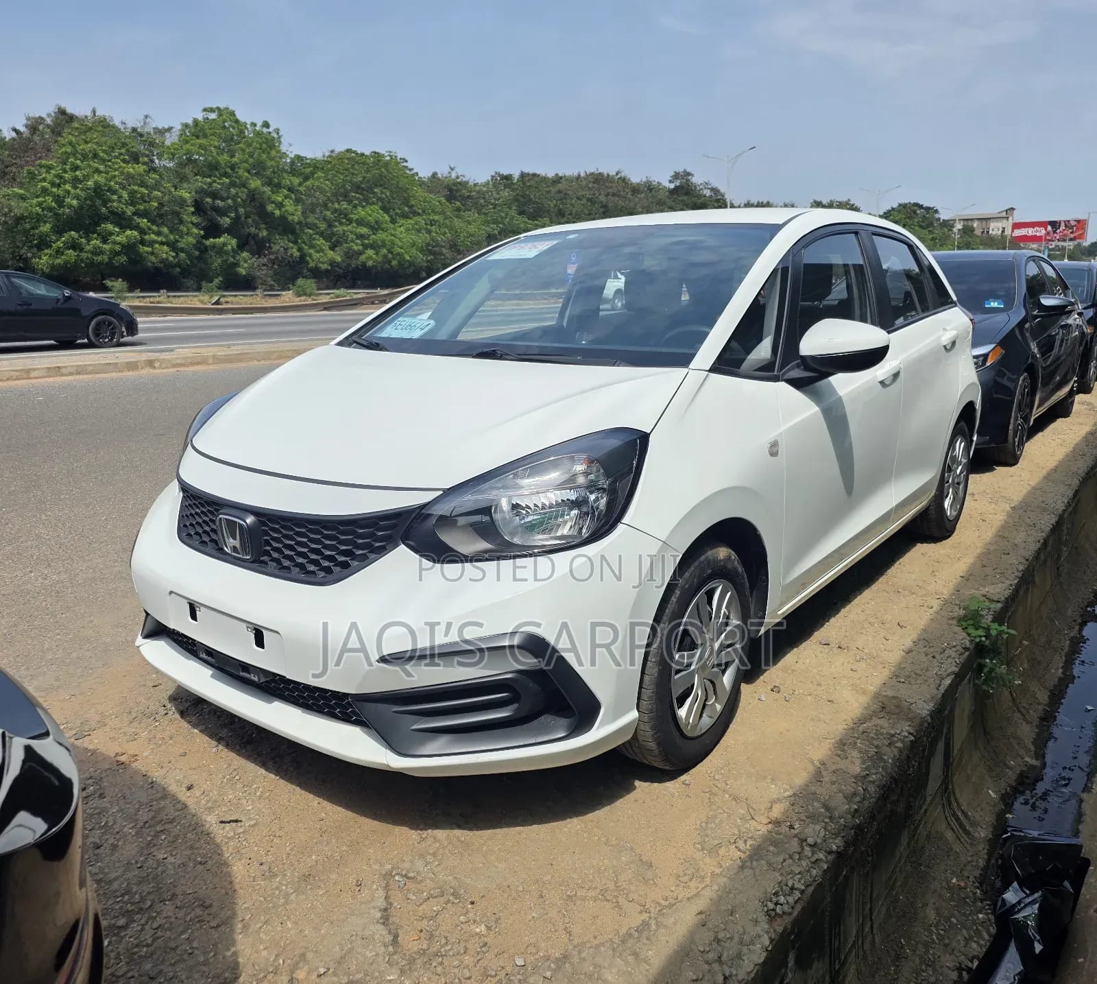 Honda Fit 2021 White thumbnail 2