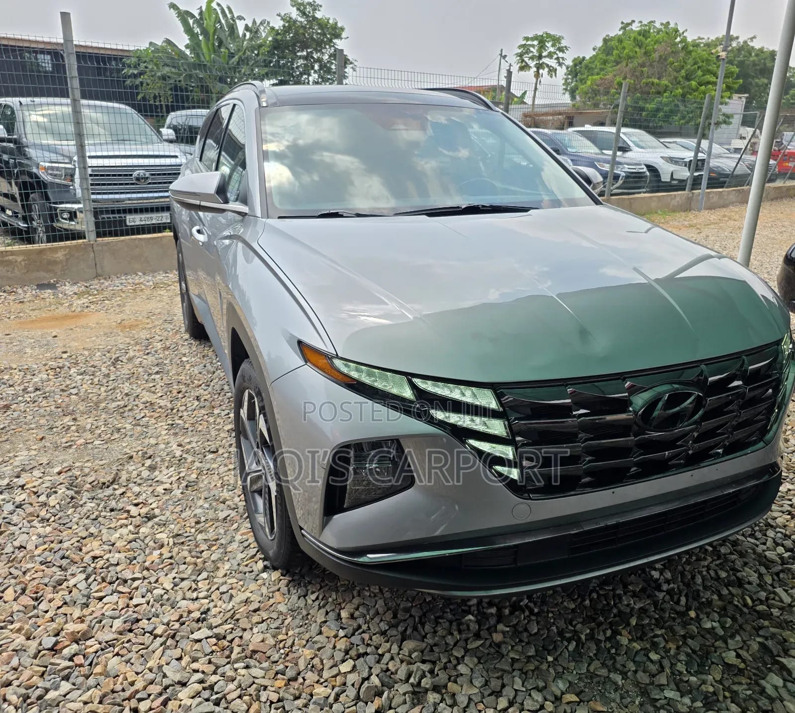 Hyundai Tucson 2023 Gray - Image 1