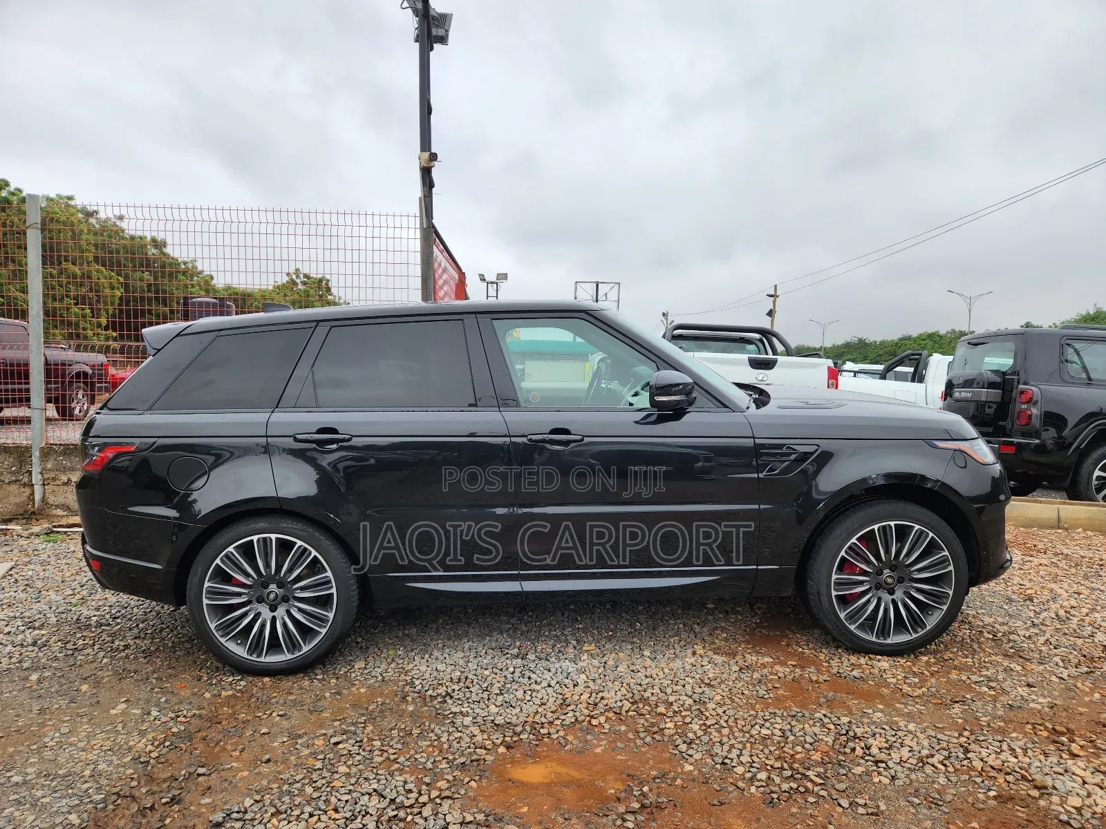 Land Rover Range Rover Sport 2021 Black thumbnail 6