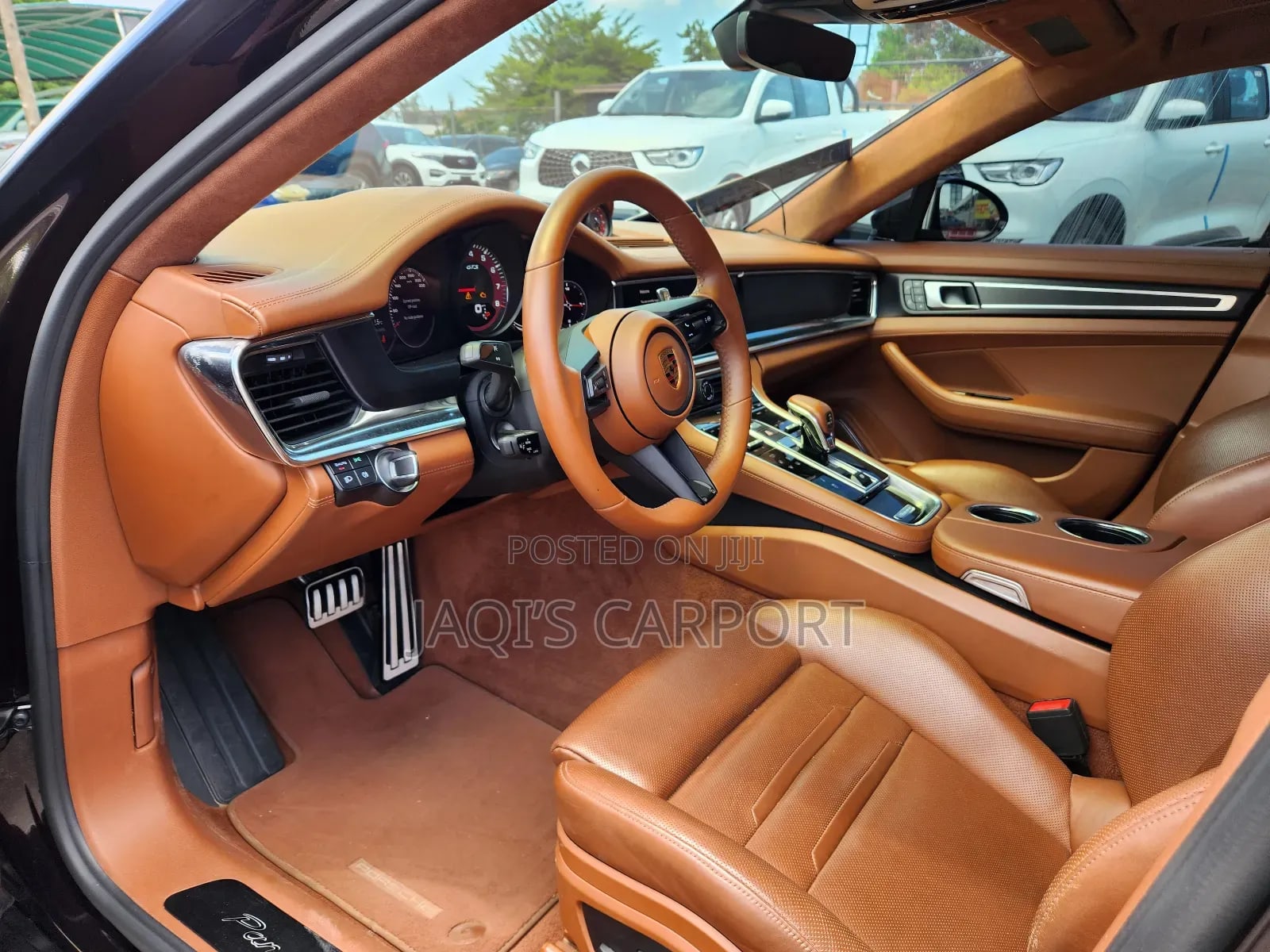 Porsche Panamera GTS 2022 Black thumbnail 3