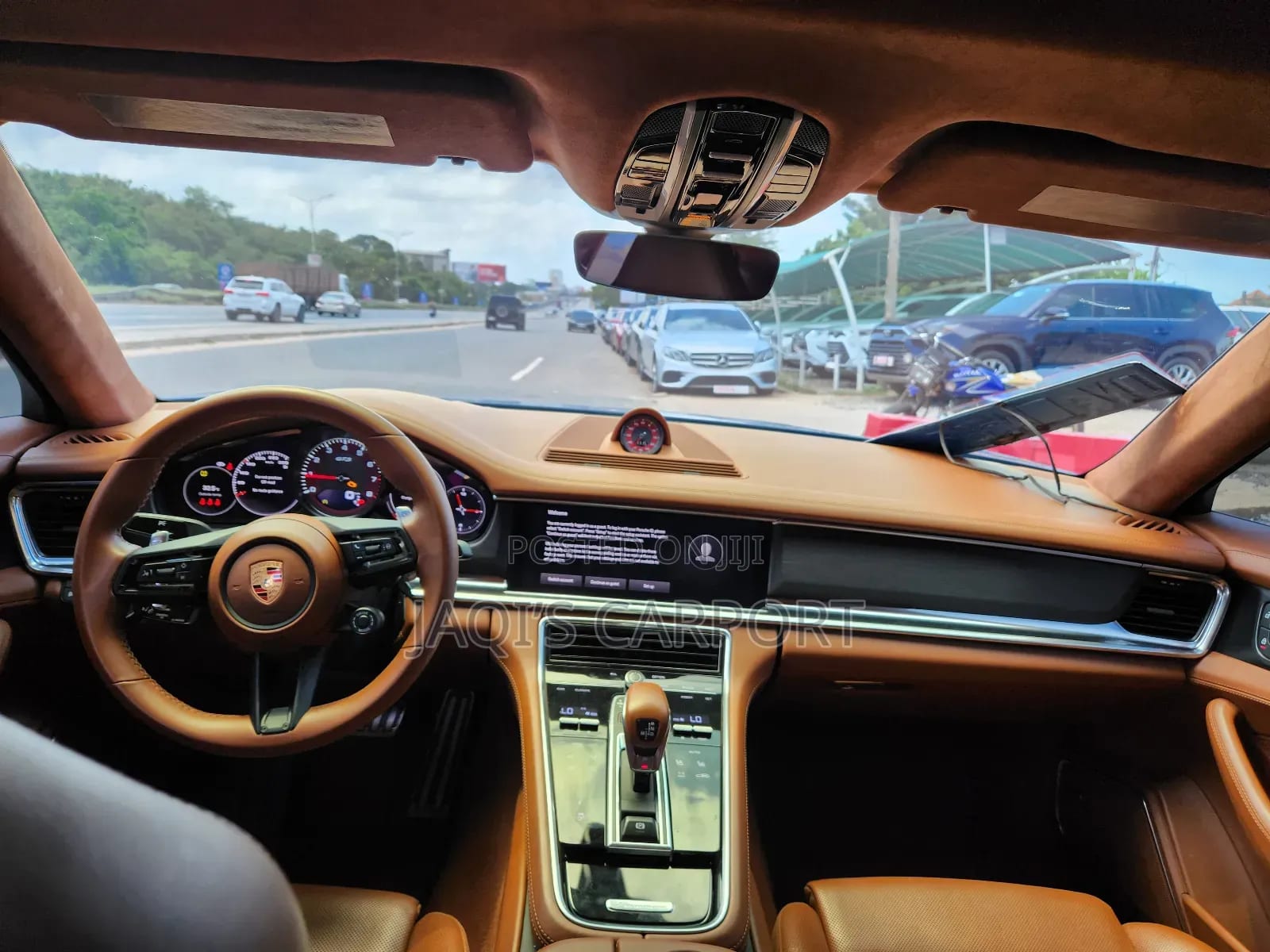 Porsche Panamera GTS 2022 Black thumbnail 4