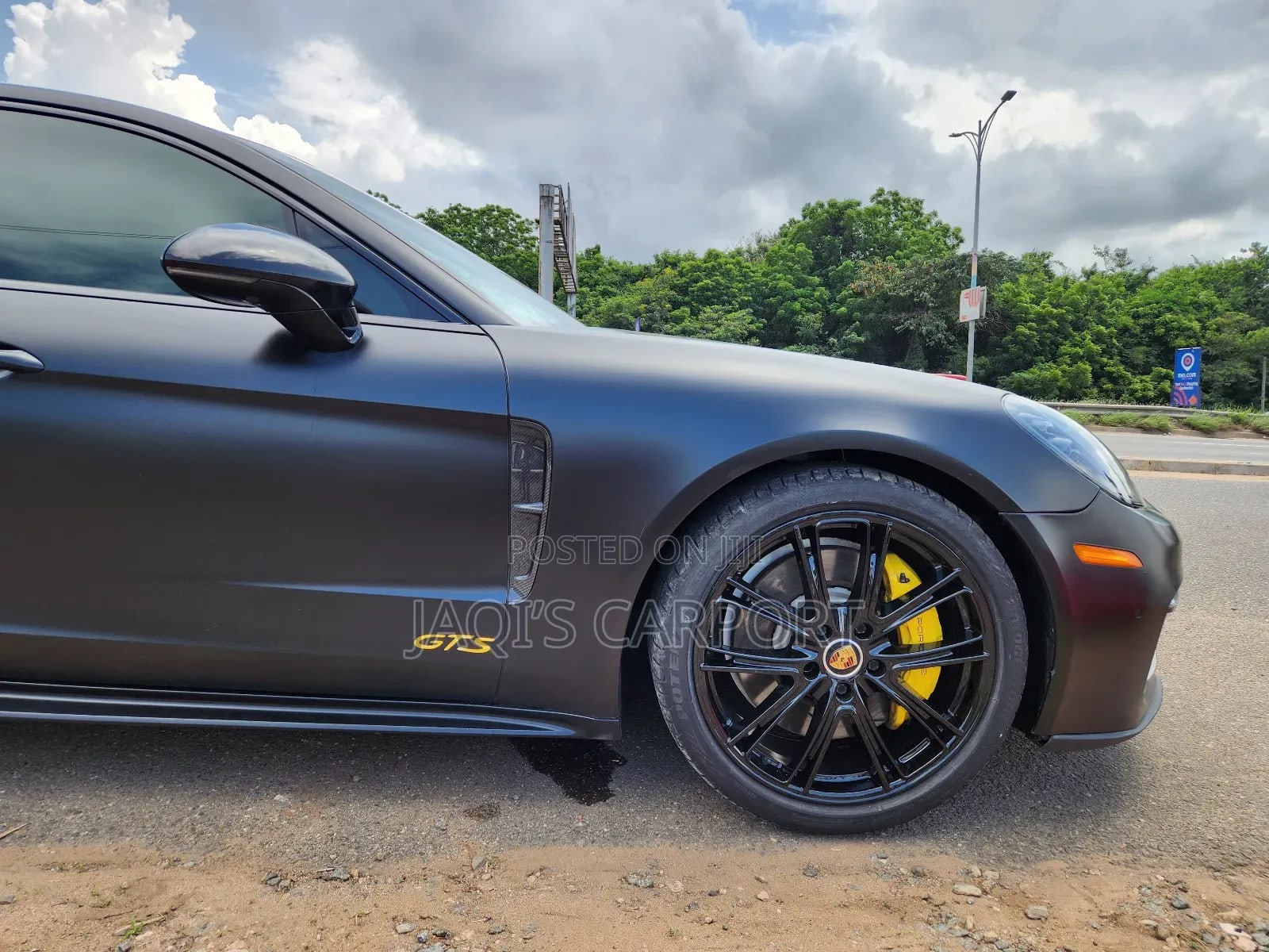 Porsche Panamera GTS 2022 Black thumbnail 6