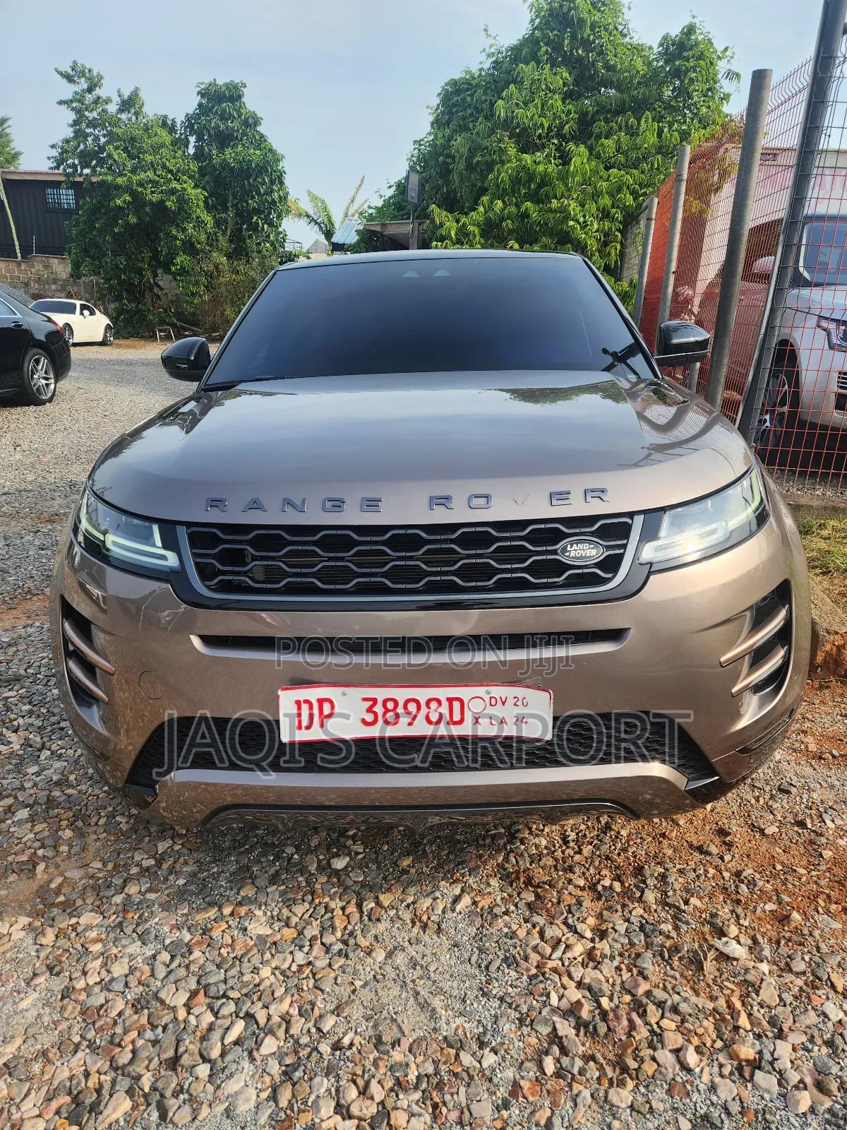 Land Rover Range Rover Evoque R-Dynamic SE AWD 2020 Gray thumbnail 2