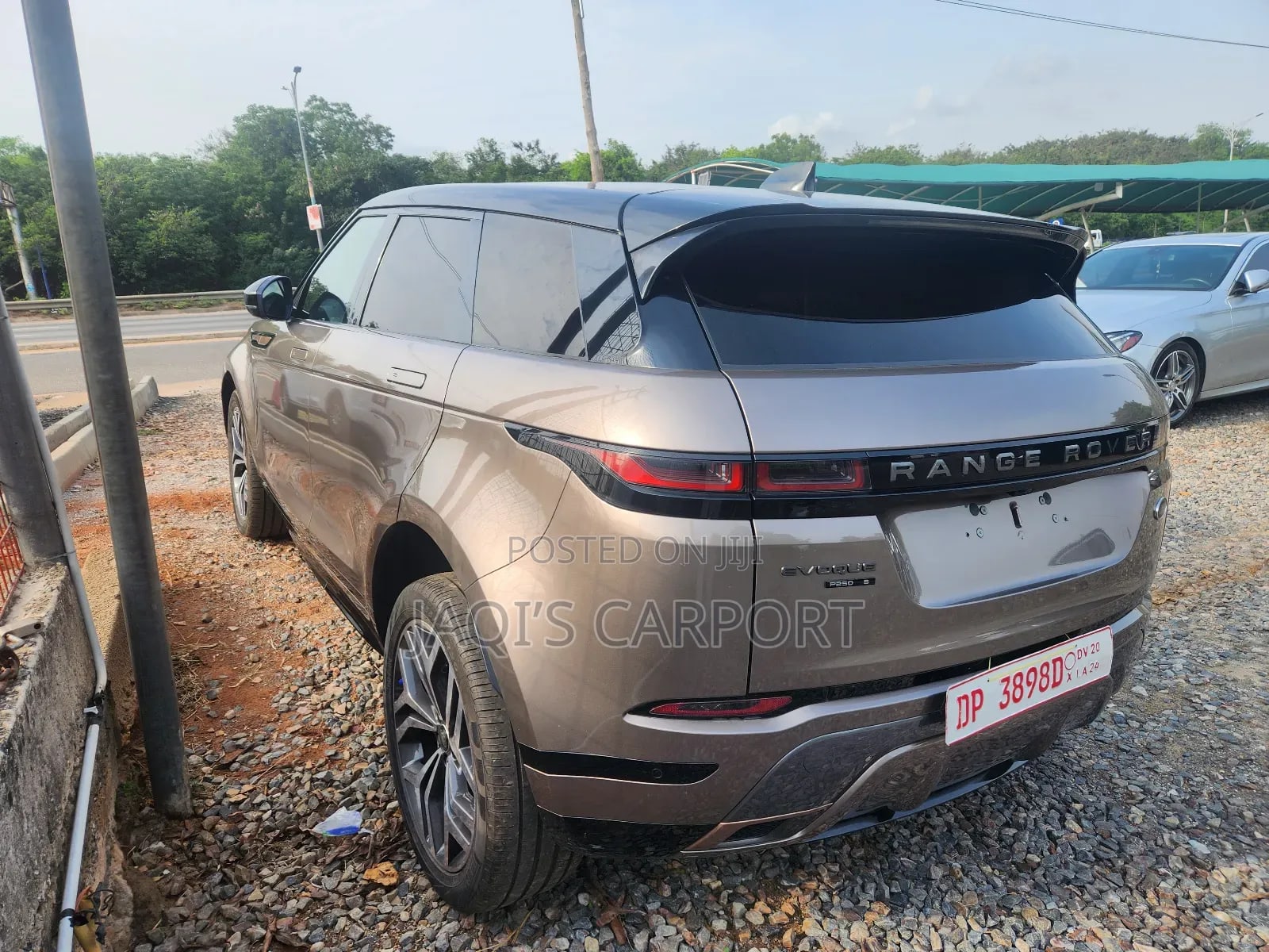 Land Rover Range Rover Evoque R-Dynamic SE AWD 2020 Gray thumbnail 7