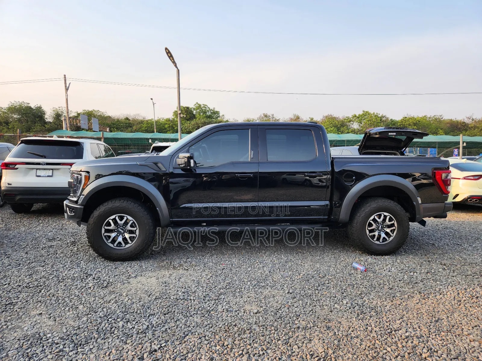 Ford F-150 Raptor 2022 Black thumbnail 6