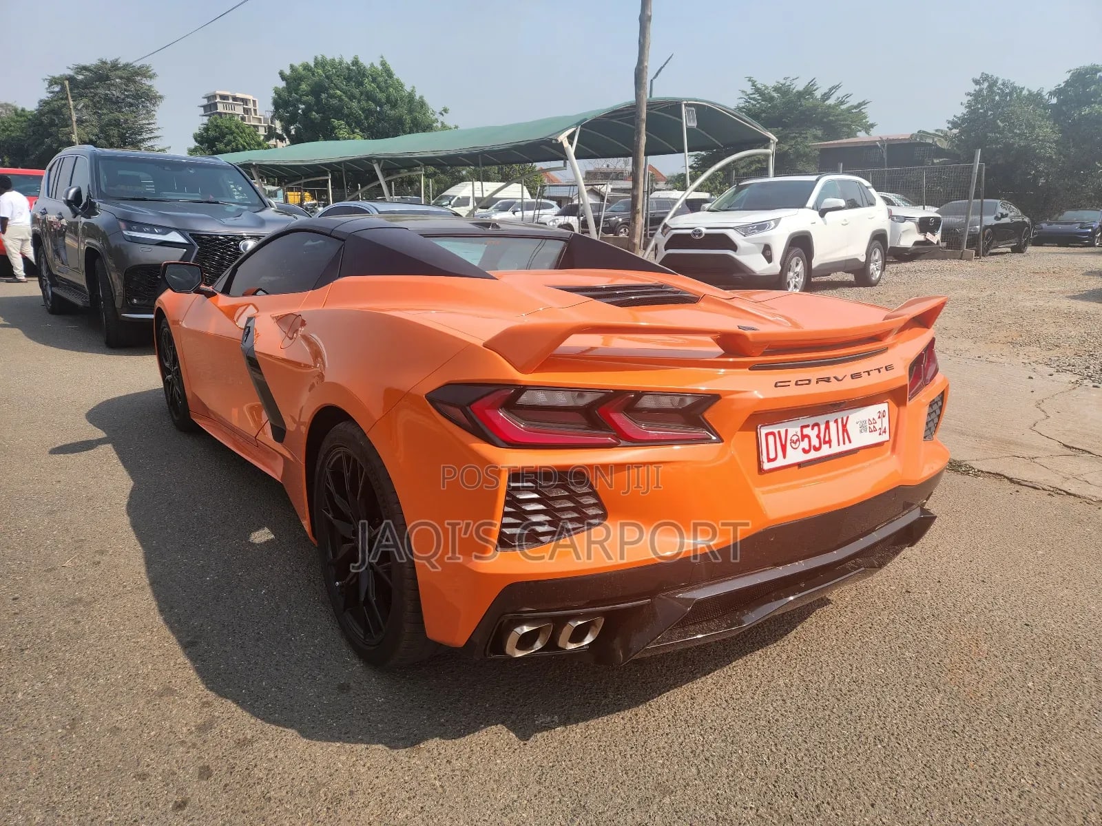 C8 Chevrolet Corvette Stingray 2023 Orange thumbnail 7