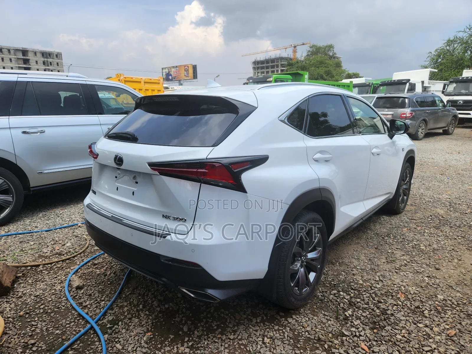 Lexus NX 300h White thumbnail 5