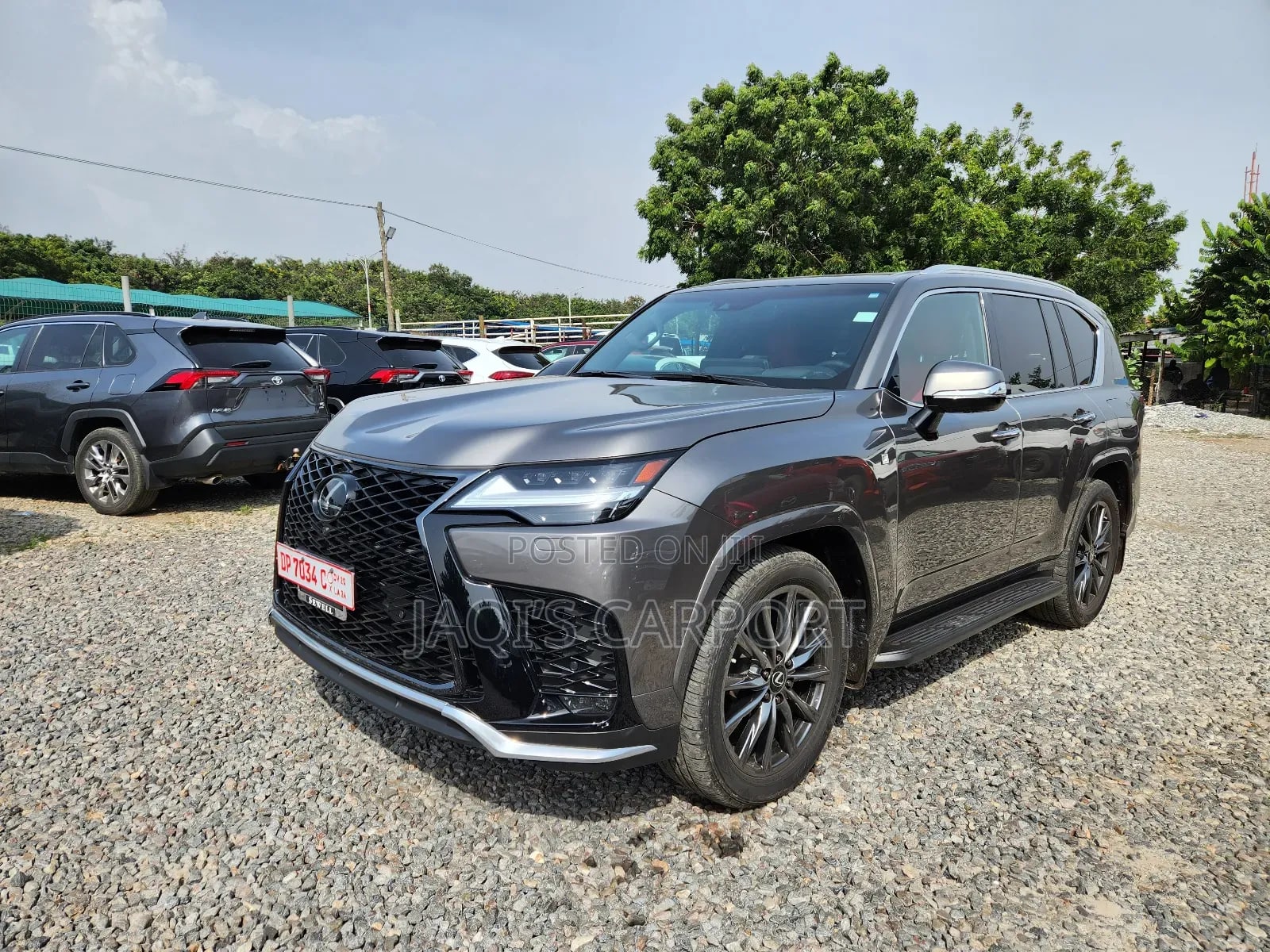 Lexus LX Gray thumbnail 2