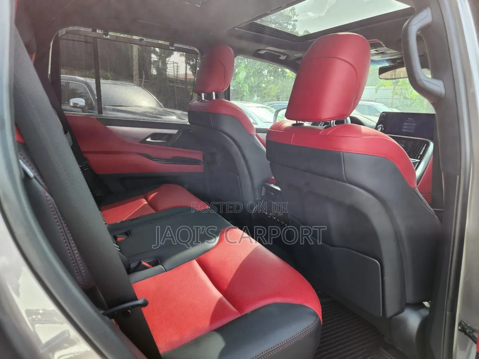 Lexus LX Gray thumbnail 5