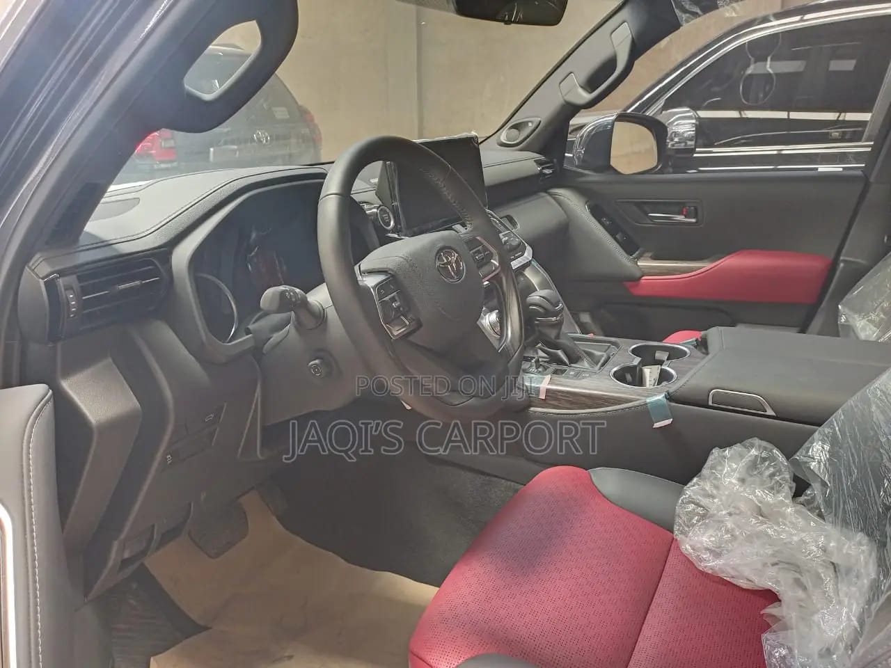 New Toyota Land Cruiser Gray thumbnail 3