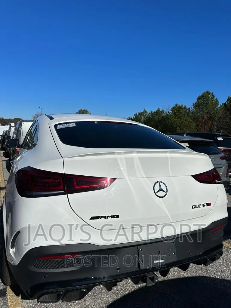 Mercedes-Benz AMG GLE 63 S 4MATIC White thumbnail 5
