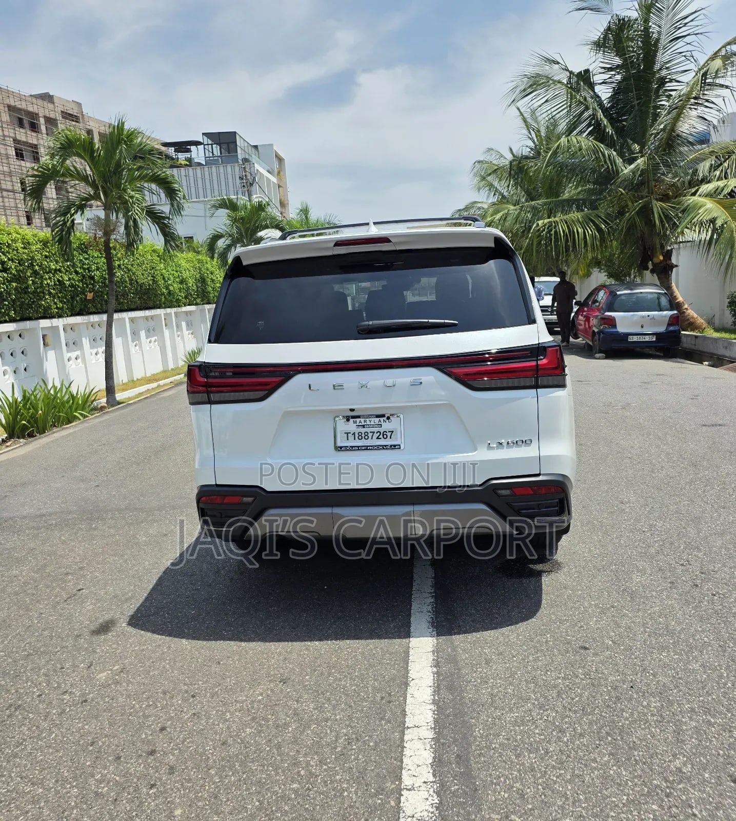 New Lexus LX 600 2024 White thumbnail 7