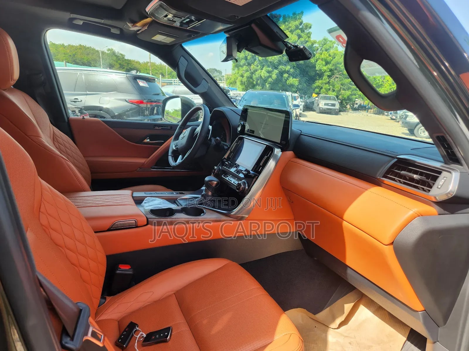 Lexus LX 2024 Green thumbnail 3