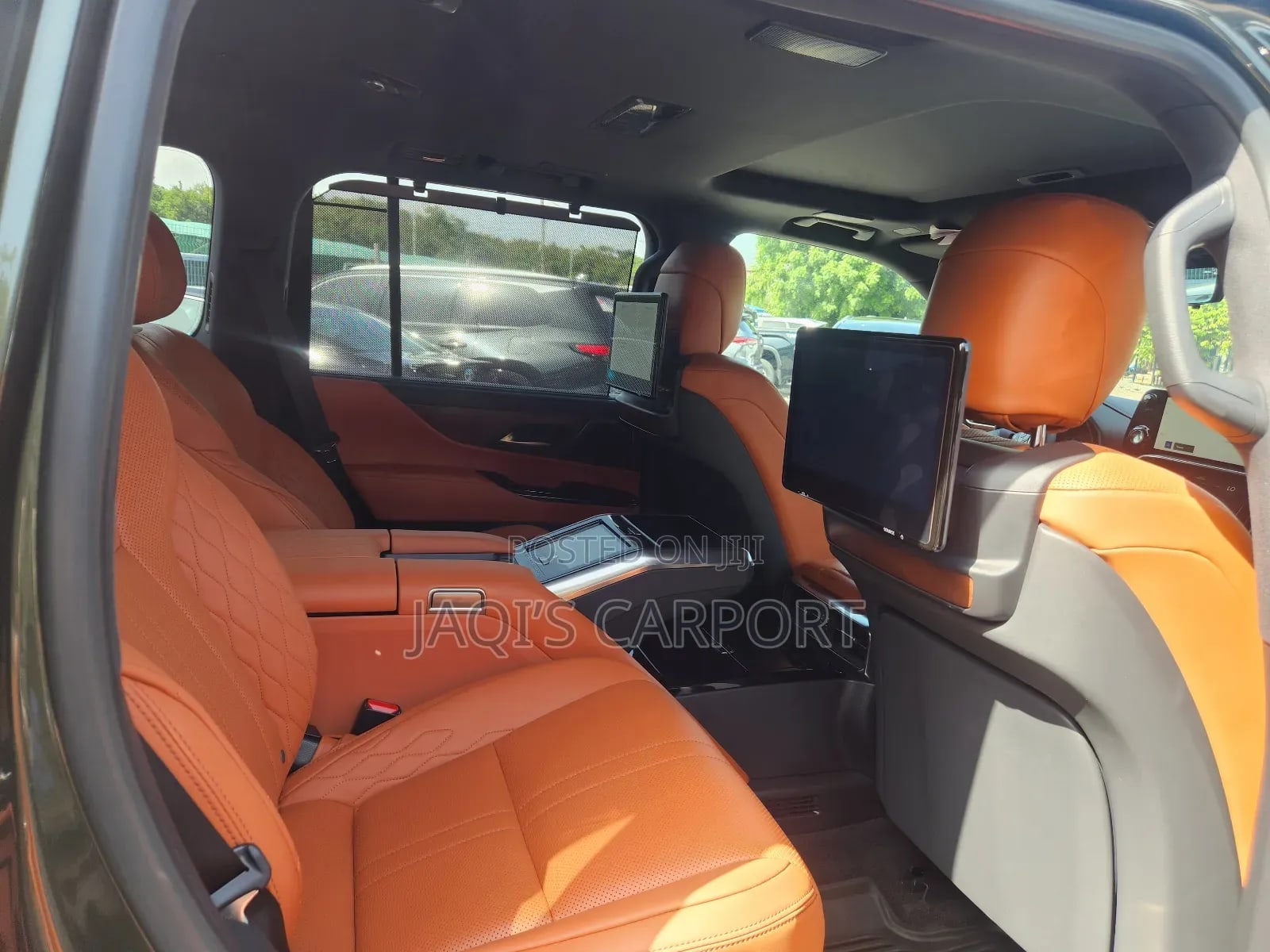 Lexus LX 2024 Green thumbnail 5