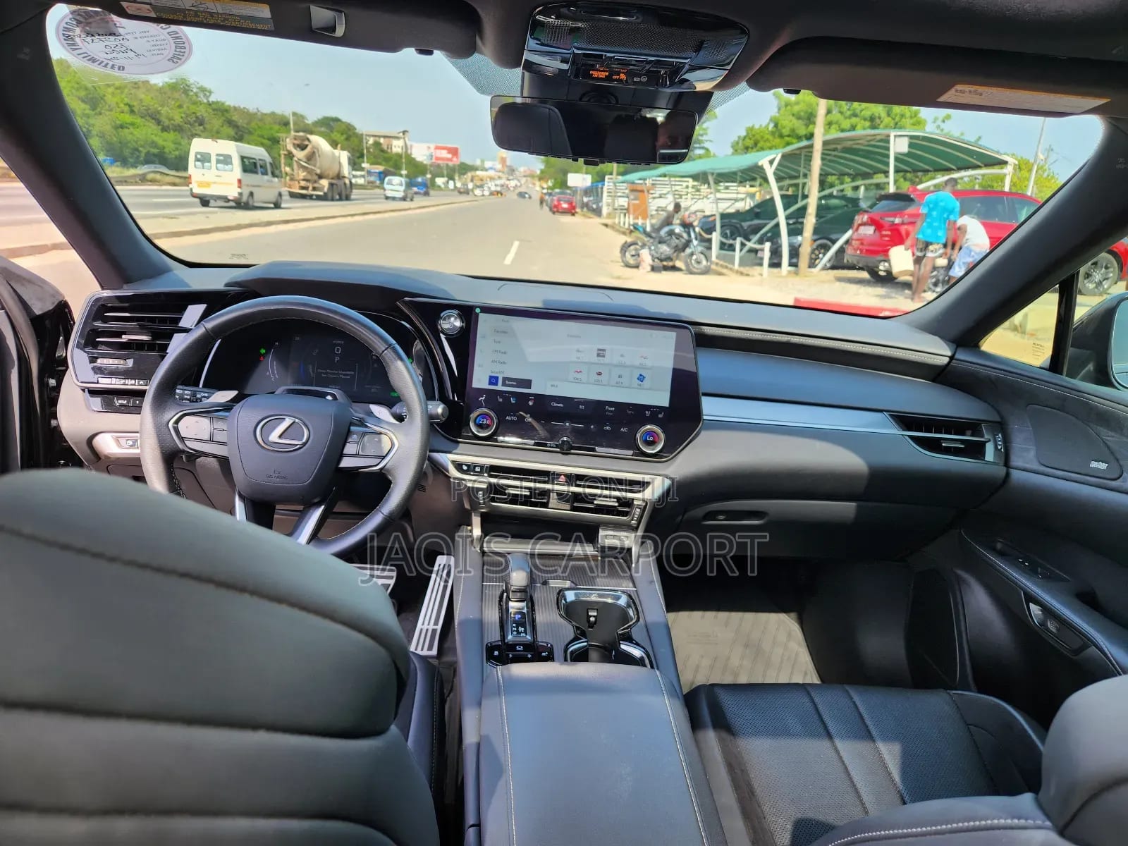 Lexus RX 400h 2023 Black thumbnail 4