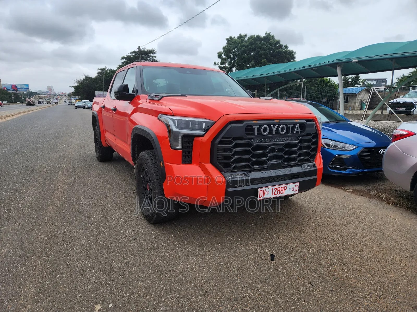 Toyota Tundra Platinum CrewMax 5.5' Bed 2024 Orange thumbnail 2