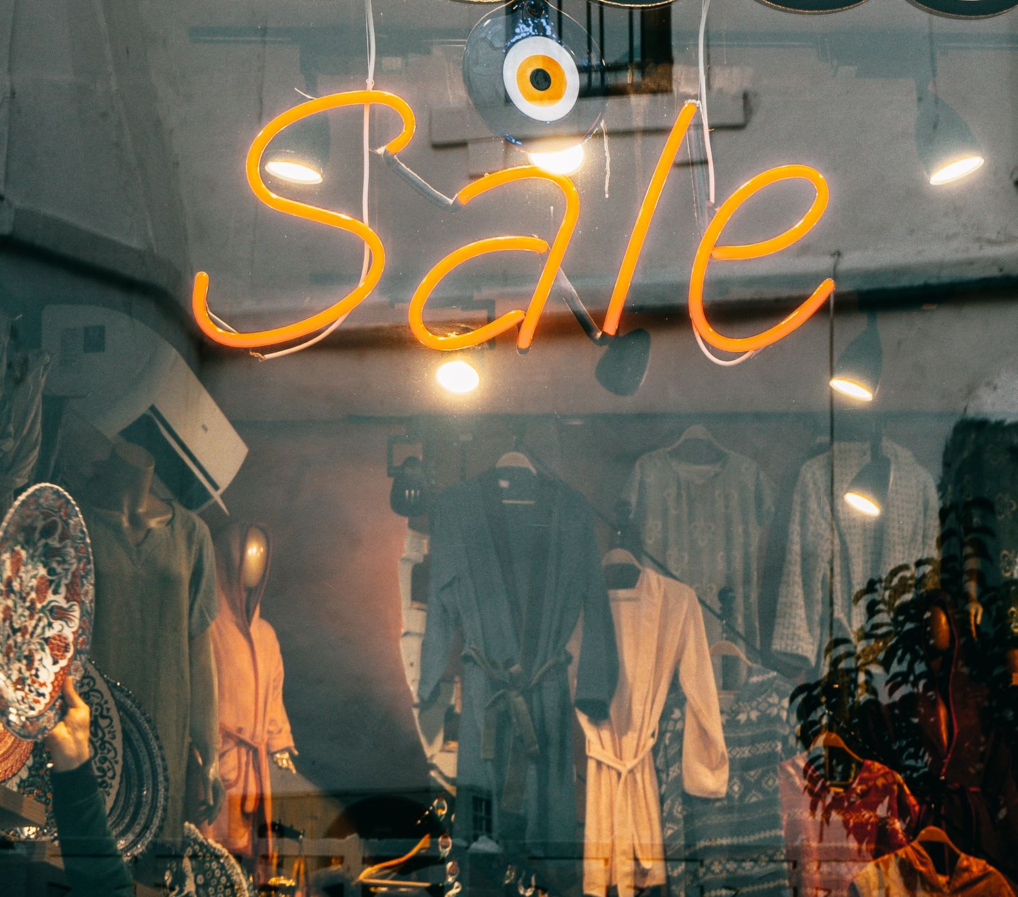 Flower Shop Neon Signs to Highlight Your Floral Business