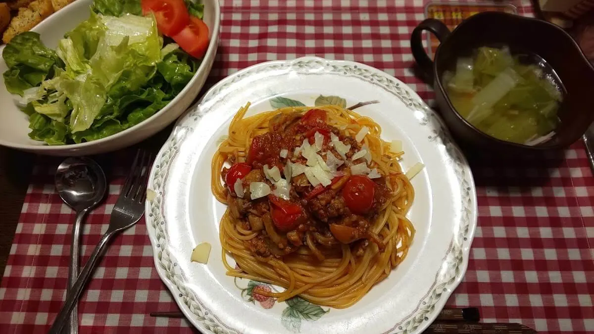 今日のぬぬめし ミートソースパスタ