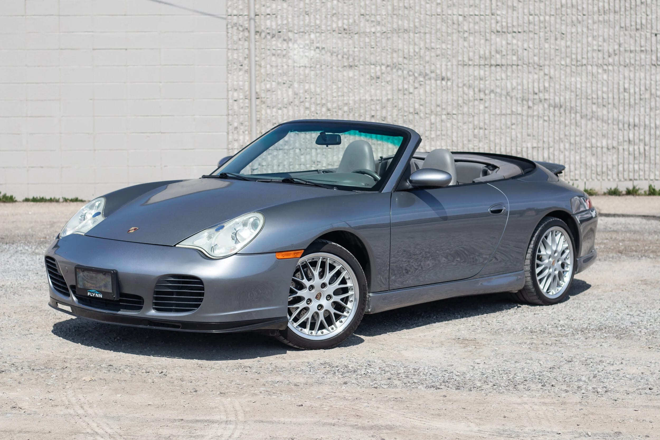 2004 Porsche 911 Carrera Cabriolet