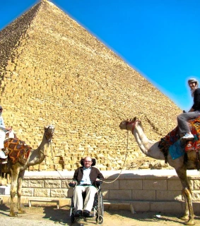tour egito acessível cadeirantes
