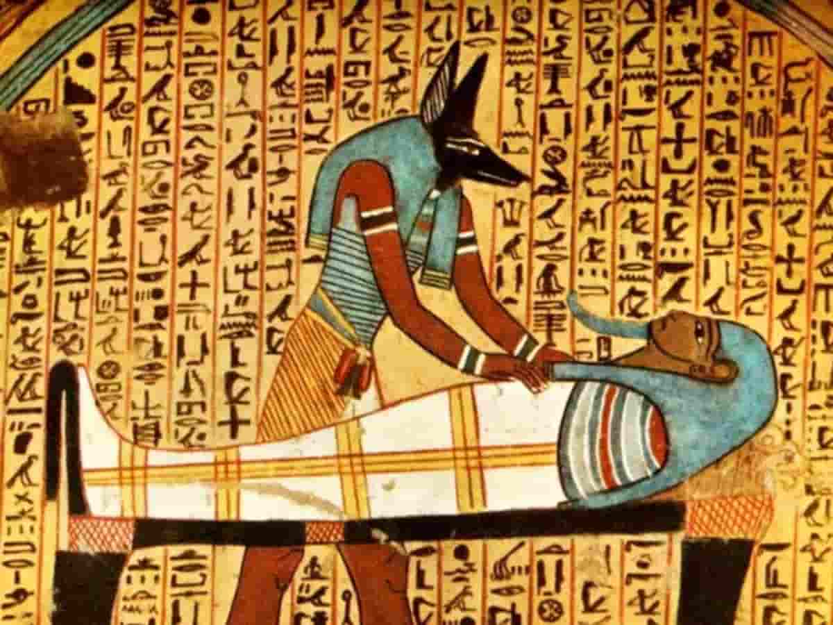 El Misterio de Anubis: Dios Egipcio de la Muerte