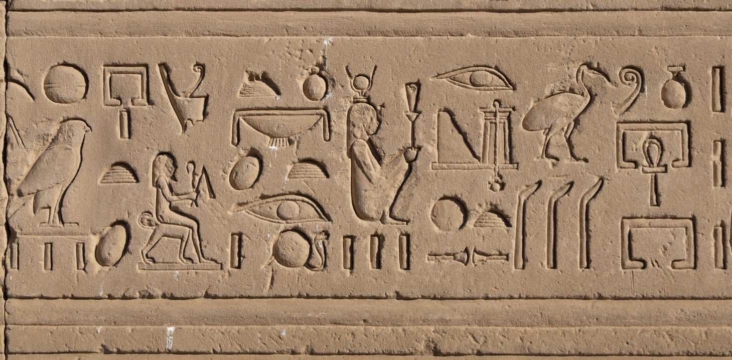 Educación en el Antiguo Egipto: Sistema, Escribas, Templos y Legado