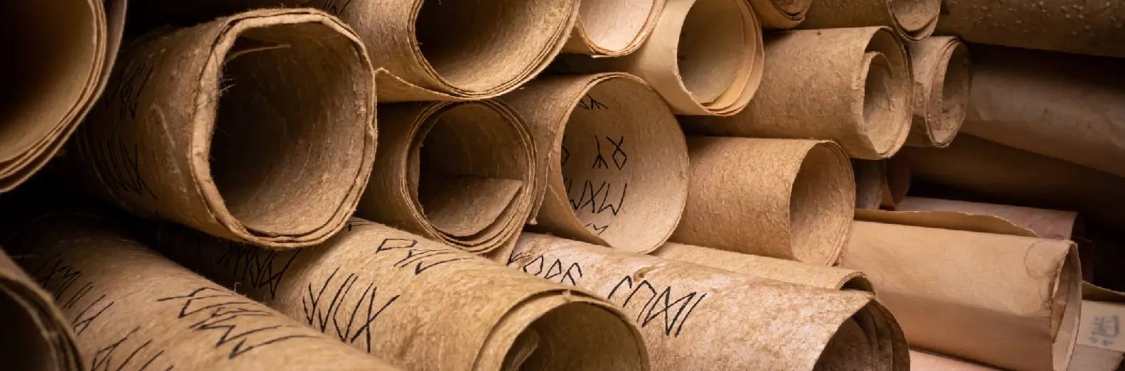Papiro Egipcio: Historia, Fabricación, Usos y Legado del Papel de los Faraones