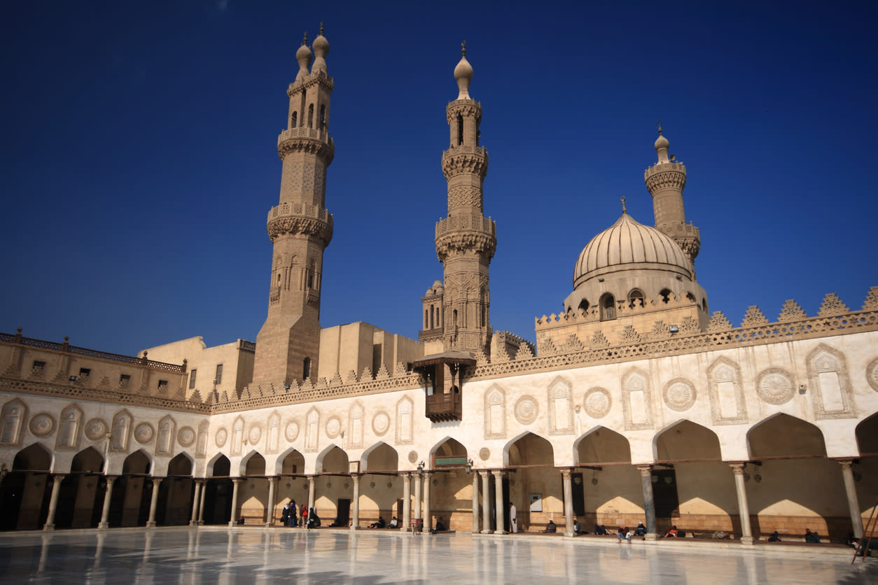 La mezquita de Al-Azhar en El Cairo, Egipto