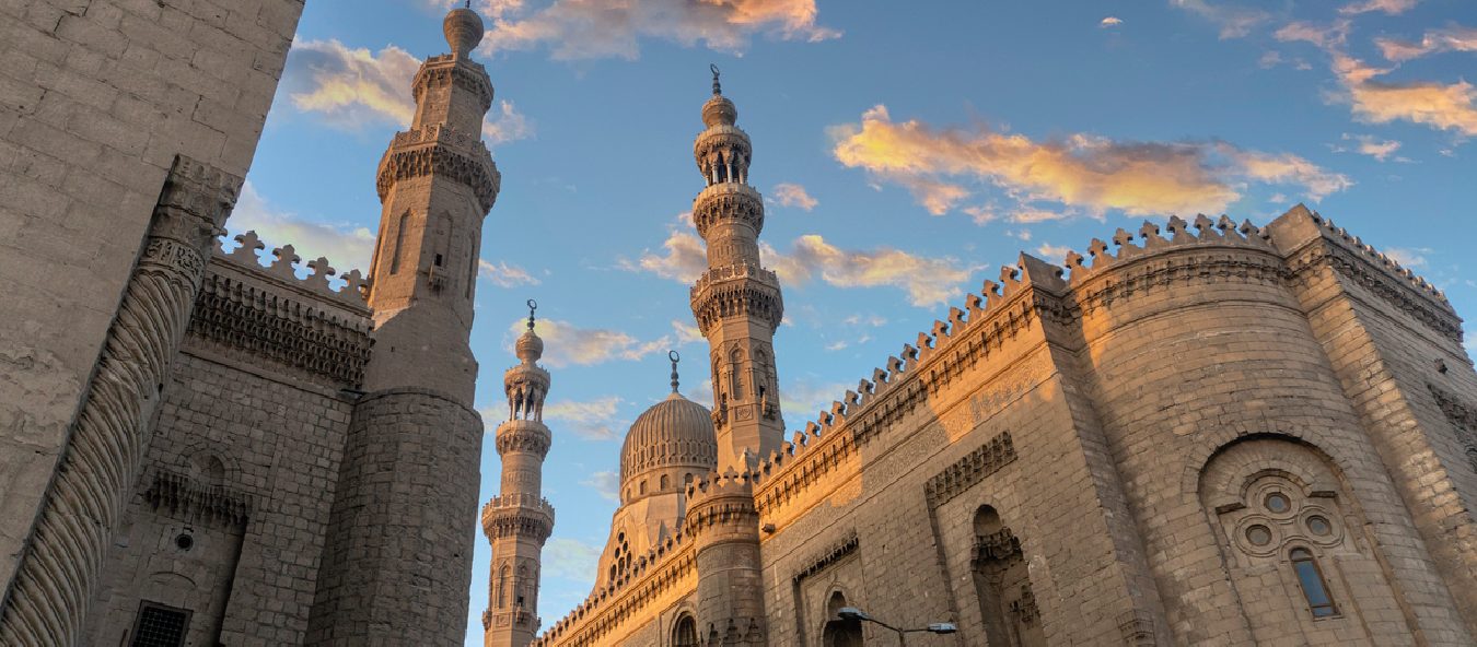 Mezquitas de Egipto: Historia, Arte y Turismo Islámico