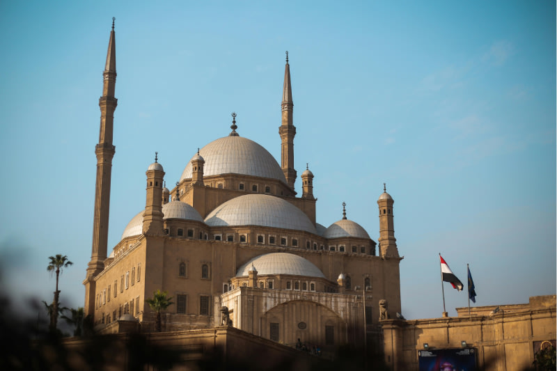 Las Mezquitas de El Cairo: Un Viaje a Través de la Historia y la Cultura