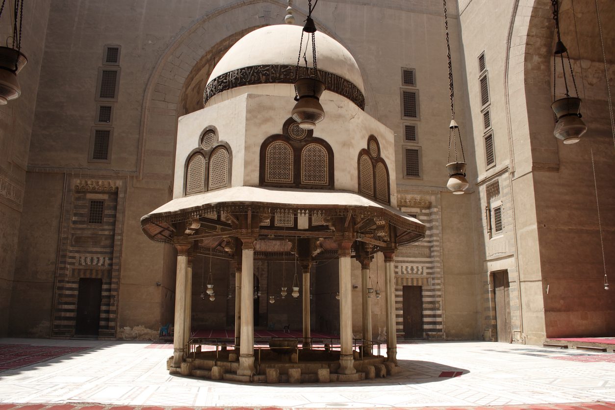 Mezquita del Sultán Hassan: La Joya Mameluca de El Cairo 2