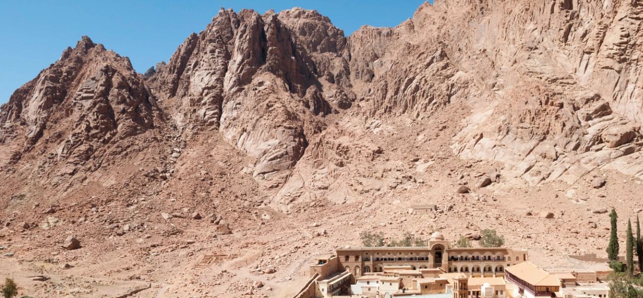 Monasterio de Santa Catalina del Sinaí: historia, visita y guía práctica